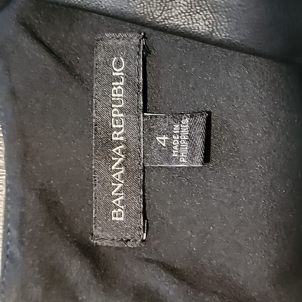 ❄️ Banana Republic leather top Shift Dress ❄️ - Picture 2 of 4